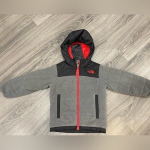 The North Face toddler boy reversible jacket. Gray/black/red 4T. Great condition